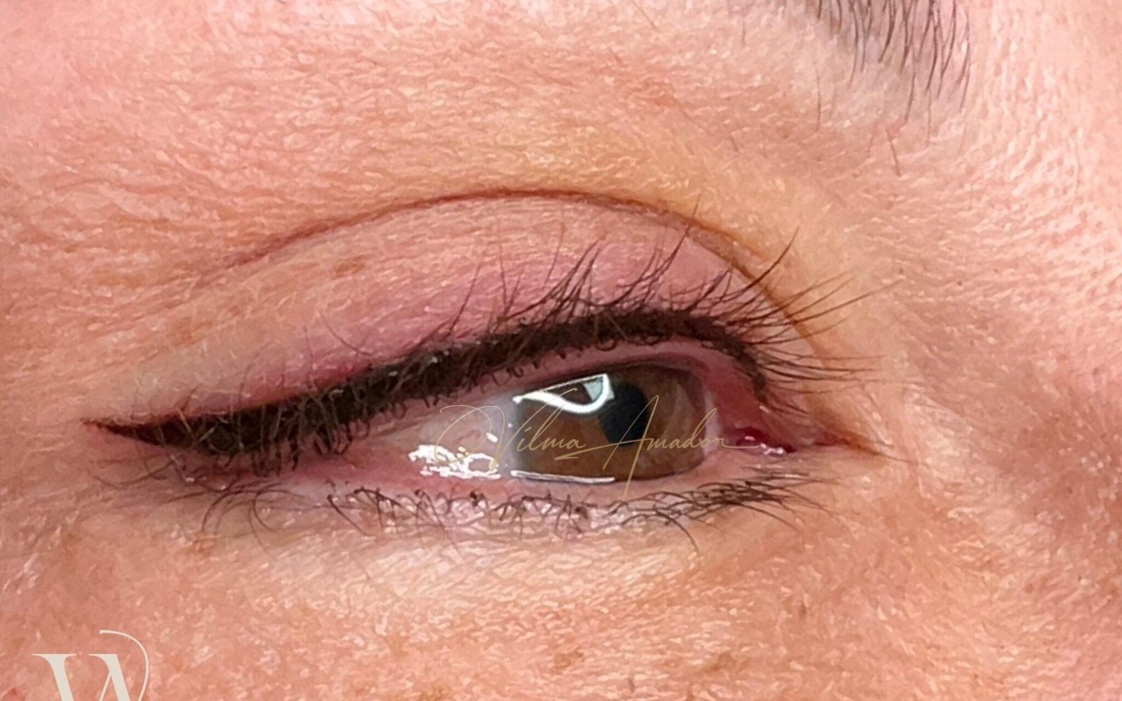 Eyeliner permanente en Murcia, resultado de Vilma Amador