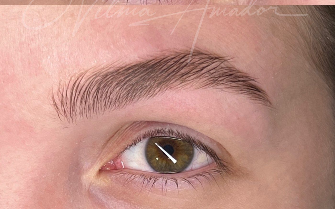 Diseño de cejas con hilo en Murcia, resultado de Vilma Amador