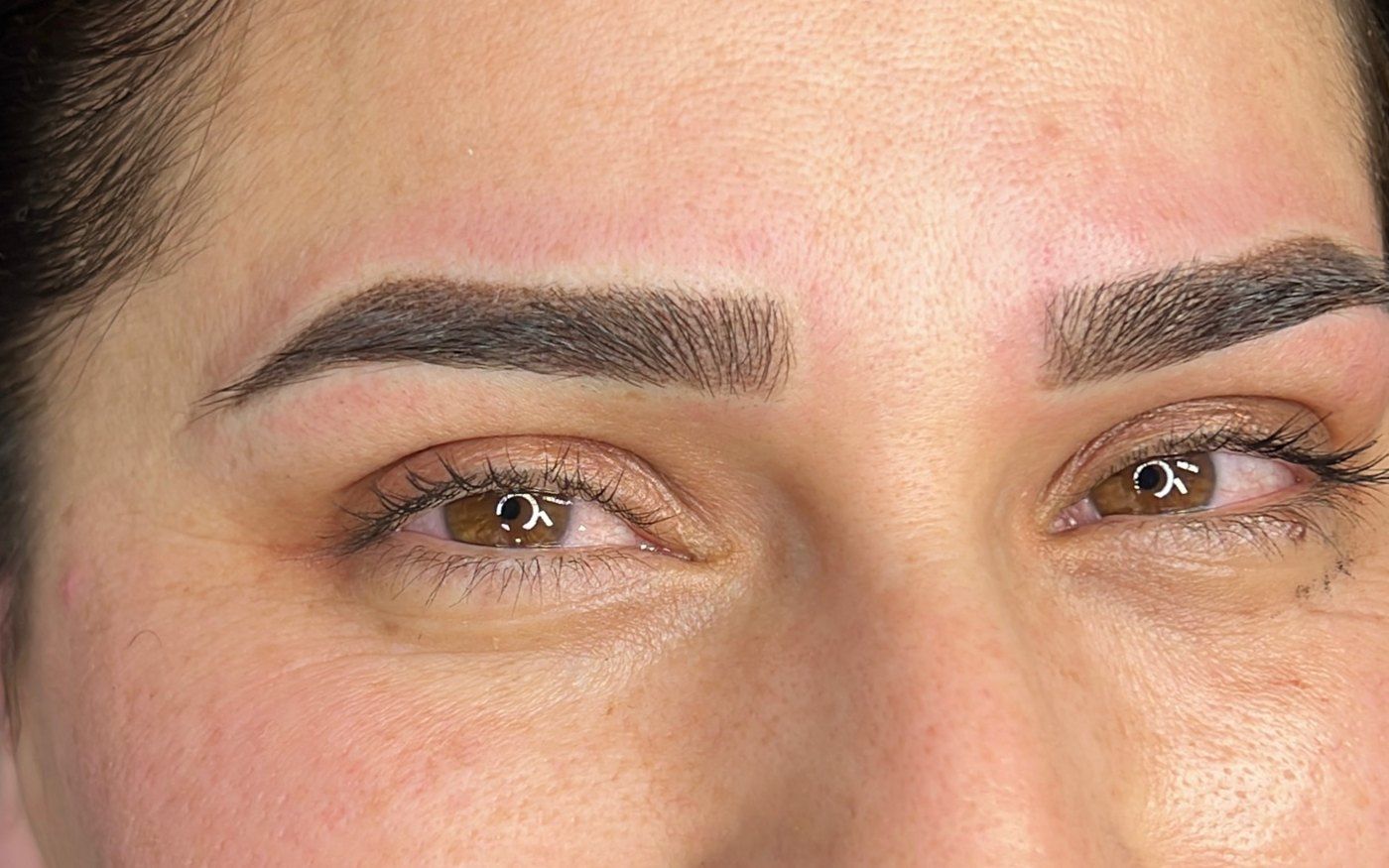 Cejas híbridas en Murcia, resultado de Vilma Amador